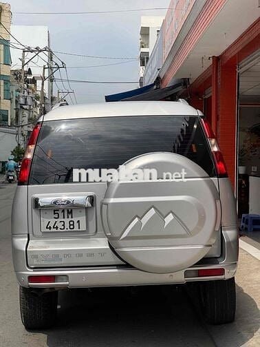 Ford Everest 2012 2.5L 4x2 MT - 160000 km