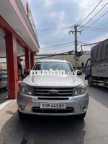 Ford Everest 2012 2.5L 4x2 MT - 160000 km