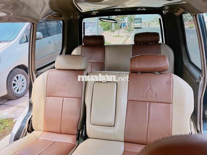 Mitsubishi 205 phun xăng trao đổi giao lưu xe