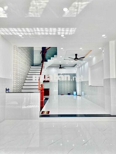 Cho Thuê Nhà Mới Xây sẵn máy lạnh thuận tiện qua Tên Lửa