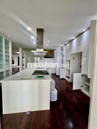 Cho Thuê Biệt Thự DT 800m2 Có Hồ Bơi Riêng Biệt Wiw Sông Sài Gòn