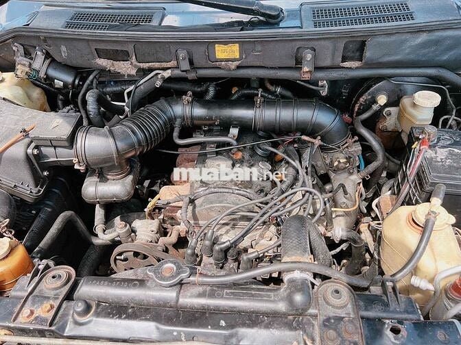 Mitsubishi 205 phun xăng trao đổi giao lưu xe