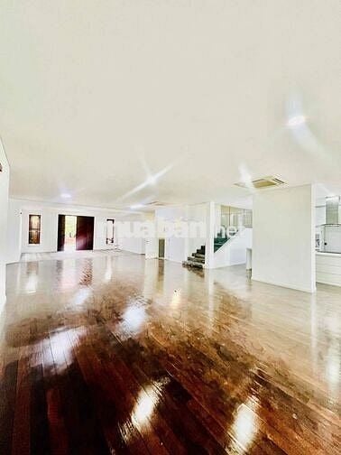 Cho Thuê Biệt Thự DT 800m2 Có Hồ Bơi Riêng Biệt Wiw Sông Sài Gòn