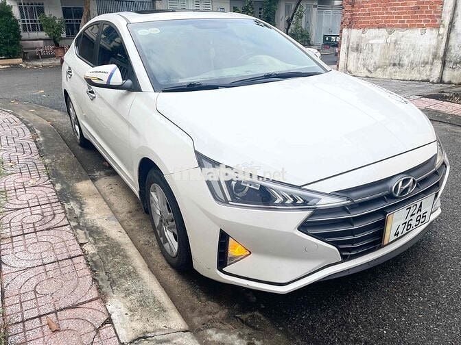 Hyundai Elantra 2020 1.6 AT - 80000 km