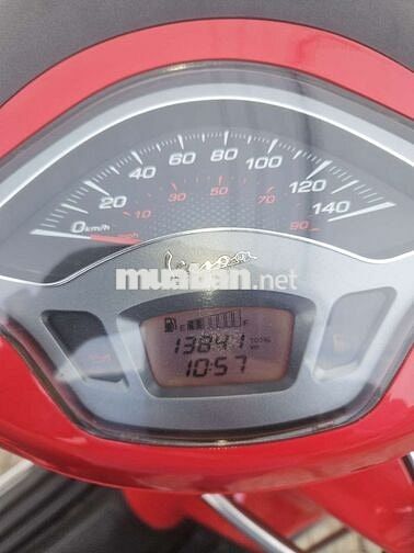 Piaggio Vespa Sprint 125 Đỏ 13.800 km
