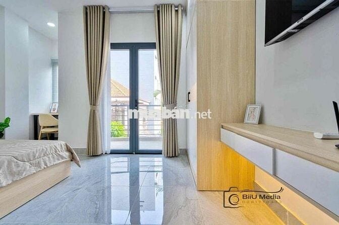 🥱🥱SIÊU PHẨM 1PN TÁCH BẾP NHÀ KÍNH BAN CÔNG SIÊU ĐẸP NGAY CHỢ BÀ CHIỂU