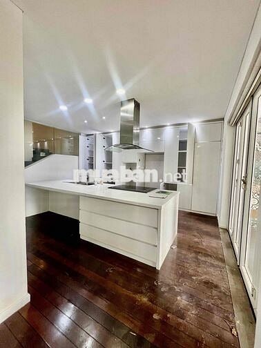 Cho Thuê Biệt Thự DT 800m2 Có Hồ Bơi Riêng Biệt Wiw Sông Sài Gòn