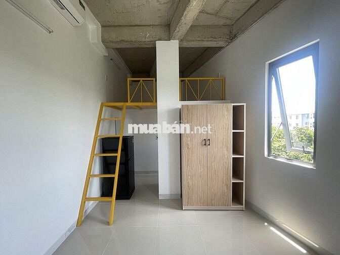 PHÒNG GÁC LỬNG BÁCH KHOA - SƯ PHẠM - MẸ NHU - FPT - CÓ CỬA SỔ