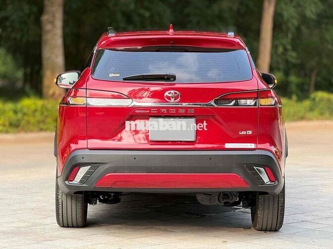 Corolla Cross 2024 Model 2025 1.8V Đỏ 1 Vạn Km