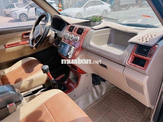 Mitsubishi 205 phun xăng trao đổi giao lưu xe