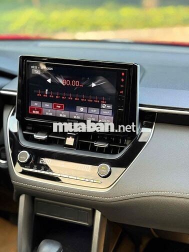 Corolla Cross 2024 Model 2025 1.8V Đỏ 1 Vạn Km