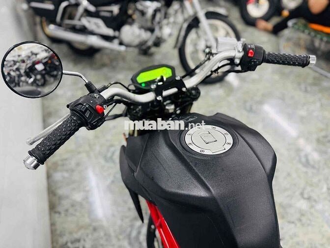 MV Agusta 110 Đen 9000 km