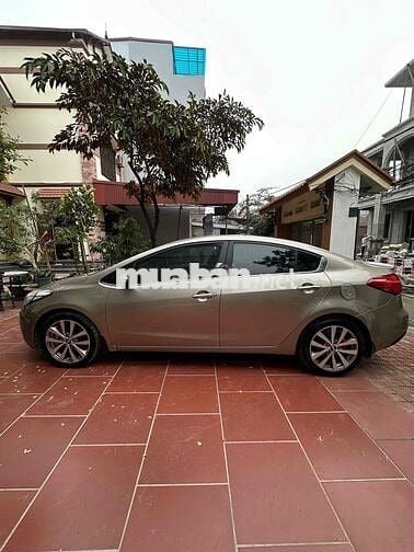 Kia K3 2014 2.0 AT - 18 km