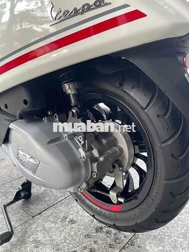 Piaggio Vespa Sprint 125 ABS Carbon 2019