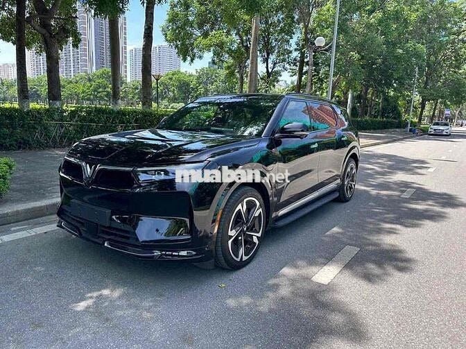 VinFast VF9 2024 Plus