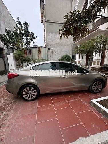 Kia K3 2014 2.0 AT - 18 km