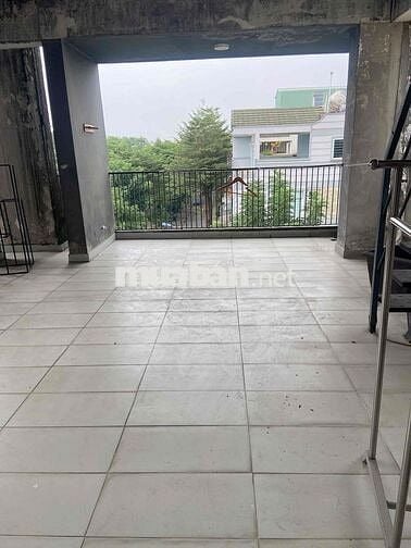 CHO THUÊ PHÒNG RỘNG 30M² – VIEW CÔNG VIÊN – ĐƯỜNG BÌNH LỢI, P13, BÌNH
