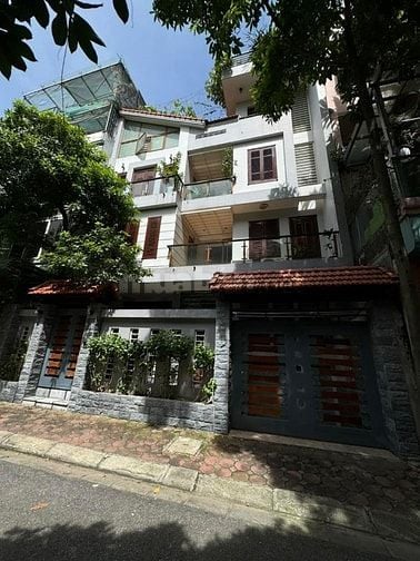 Giá Bán Giảm Rất Sâu - Mặt Phố 125M2* 7MT - Vỉa Hè To - Kinh Doanh.