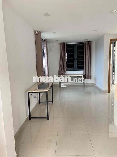 CHO THUÊ PHÒNG RỘNG 30M² – VIEW CÔNG VIÊN – ĐƯỜNG BÌNH LỢI, P13, BÌNH