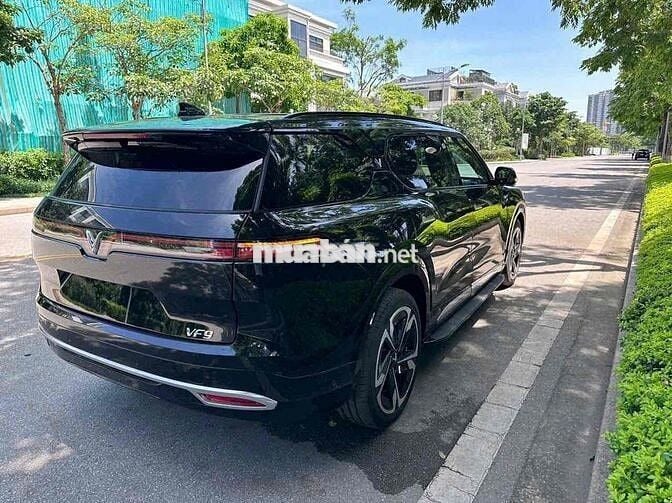 VinFast VF9 2024 Plus