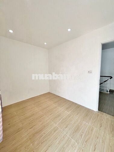 NHÀ ĐẸP 4 TẦNG KIÊN CỐ, HẺM XE HƠI 7M, DT 36M2, 4,95 TỶ CÒN TL