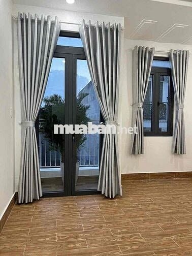 siêu phẩm nha phố rẻ nhất quận nhà 2 lầu +lung gia chỉ như 1 lầu