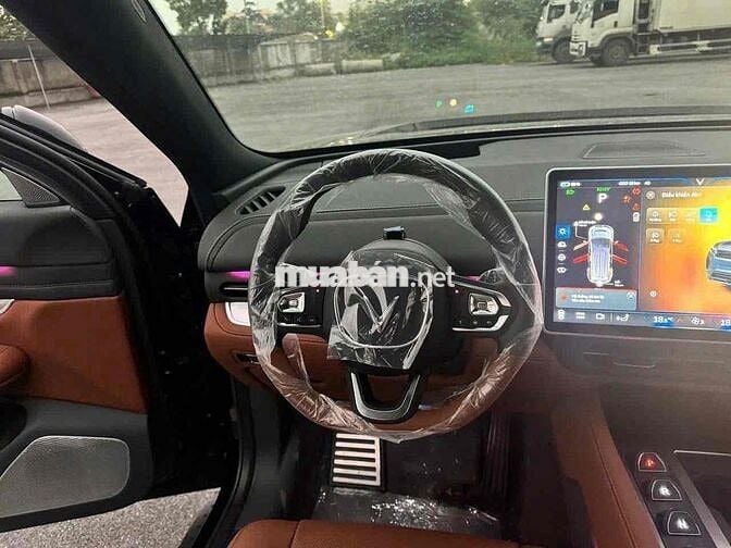 VinFast VF9 2024 Plus