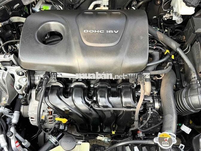 Hyundai Elantra 2017 1.6 MT - 90000 km