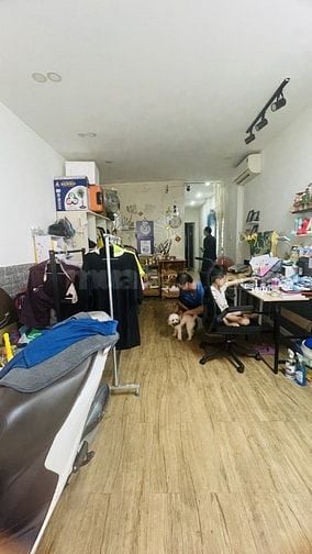 Chính chủ bán nhà mt khu cư xá lữ gia q11 - 3,4m x 14m ( tầng trệt )