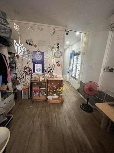 Chính chủ bán nhà mt khu cư xá lữ gia q11 - 3,4m x 14m ( tầng trệt )