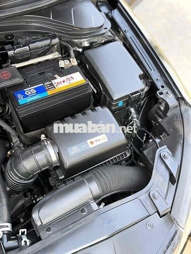 Hyundai Elantra 2017 1.6 MT - 90000 km