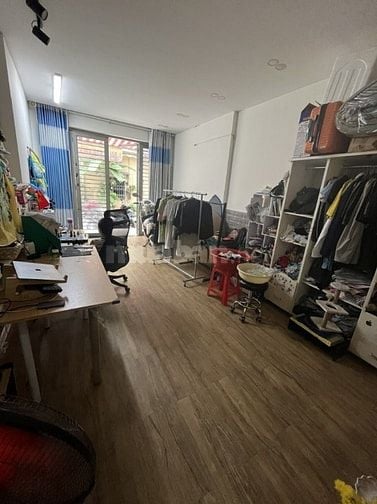 Chính chủ bán nhà mt khu cư xá lữ gia q11 - 3,4m x 14m ( tầng trệt )