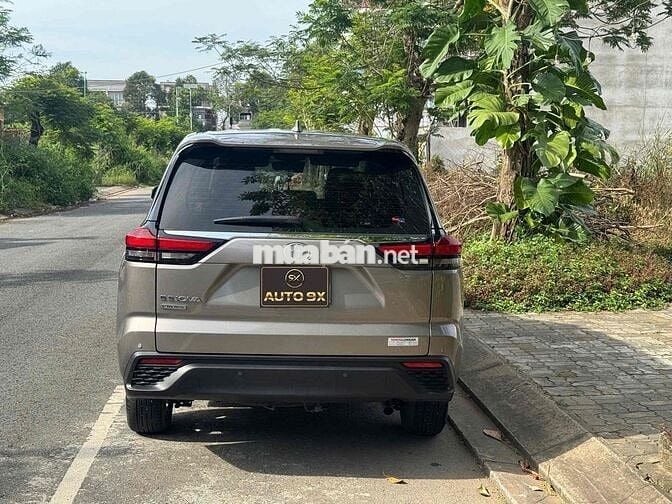 🚘 TOYOTA INNOVA CROSS 2024 - Xe 1 Chủ dùng kỹ