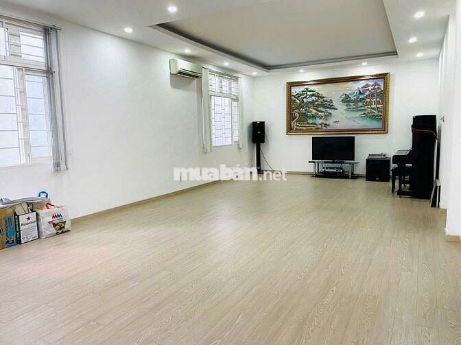 CHO THUÊ BIỆT THỰ SÂN VƯỜN - KHU VIP CAO THẮNG, QUẬN 10