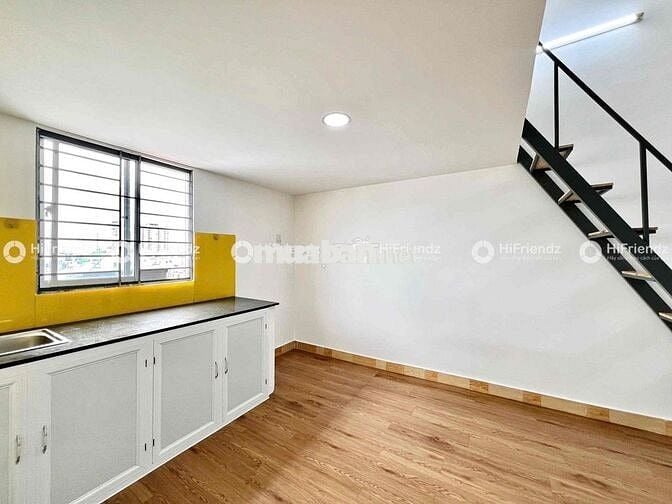 CHO THUÊ PHÒNG DUPLEX SIÊU THOÁNG , RỘNG CỬA SỔ TRỜI GẦN NGÃ TƯ 4 XÃ.