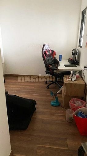 Gọi trước 5p xem liền: Q7 Riverside 2PN 9tr5