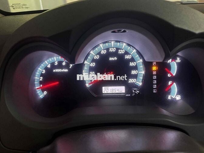 Toyota Fortuner 2012 2.7 200 k km