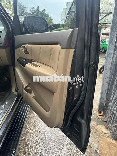 Toyota Fortuner 2012 2.7 200 k km