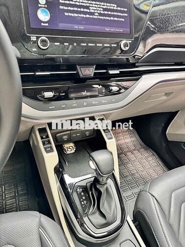 Kia Caren 2024 Signature 26000 km Màu Xám