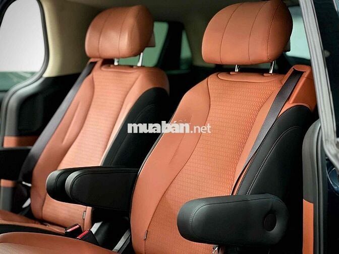 🚘Kia Carnival 2.2D Signature 2022-Xe 1 chủ dùng kỹ