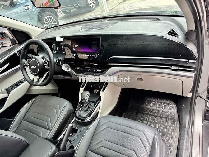 Kia Caren 2024 Signature 26000 km Màu Xám
