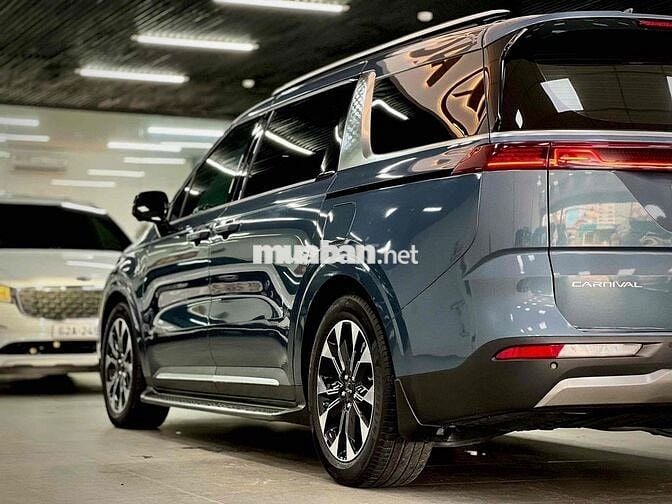 🚘Kia Carnival 2.2D Signature 2022-Xe 1 chủ dùng kỹ