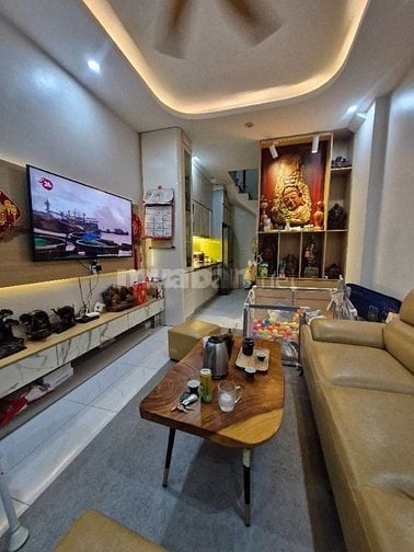 LA DƯƠNG-HÀ ĐÔNG-LÔ GÓC 2 THOÁNG-38M2-5 Tầng-7,4 Tỷ-Giá quá hời