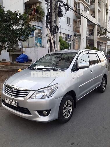 Toyota Innova 2012  - 235000 km