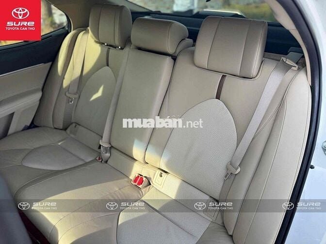 Toyota Camry 2024 2.5Q - 21000 km