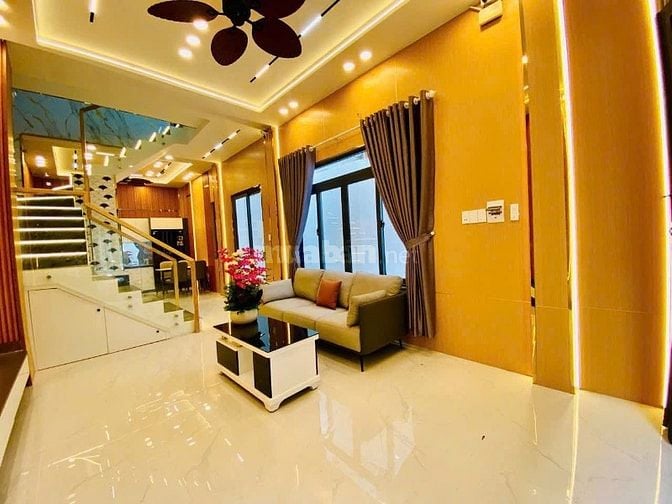 Bán nhà hẻm 3m sát hẻm XT Phạm Văn Chiêu, P.14, 5 x 12 giá 5.35 tỷ tl