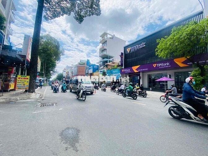 CHO THUÊ NGUYÊN TÒA NHÀ MINI Q10 NGANG 6M 5 TẦNG MT TÔ HIẾN THÀNH P15