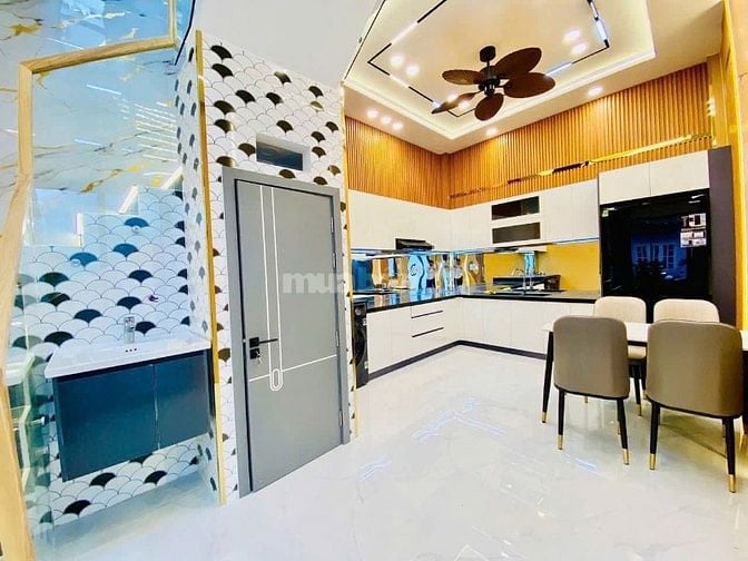 Bán nhà hẻm 3m sát hẻm XT Phạm Văn Chiêu, P.14, 5 x 12 giá 5.35 tỷ tl