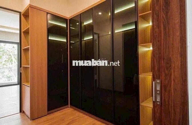 Cho Thuê Nhà 4 Phòng Ngủ Nam Việt Á