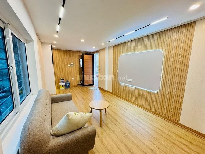 Nhà Đẹp Gần Phố, Bùi Ngọc Dương, Hai Bà Trưng 90m, giá 4.15 tỷ.